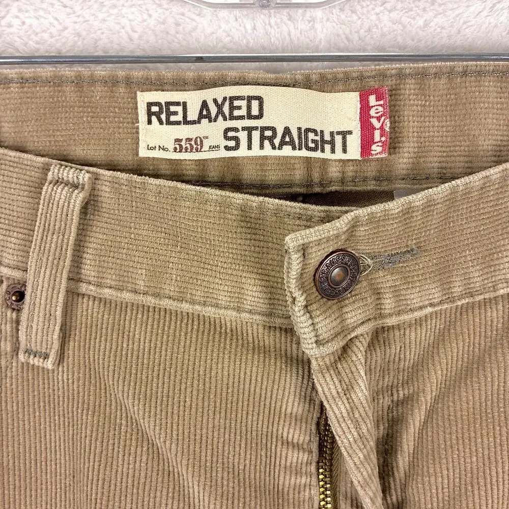 VTG Levis 559 Pants Men 33x30 Beige Corduroy Relaxed Straight Baggy Skate Y2K